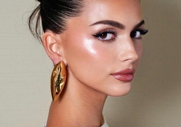 Mis iluminadores en barra favoritos para pieles heladas este verano